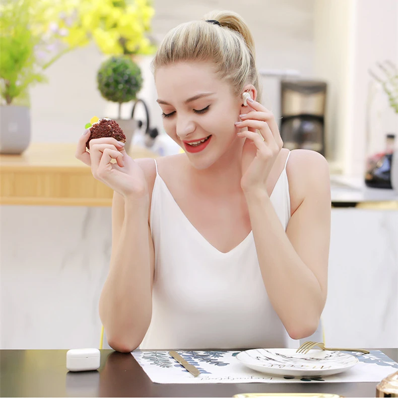 Remax TWS-5, беспроводные Bluetooth наушники, близнецы, наушники с зарядным устройством, Bluetooth 5,0, Smart Touch, стерео