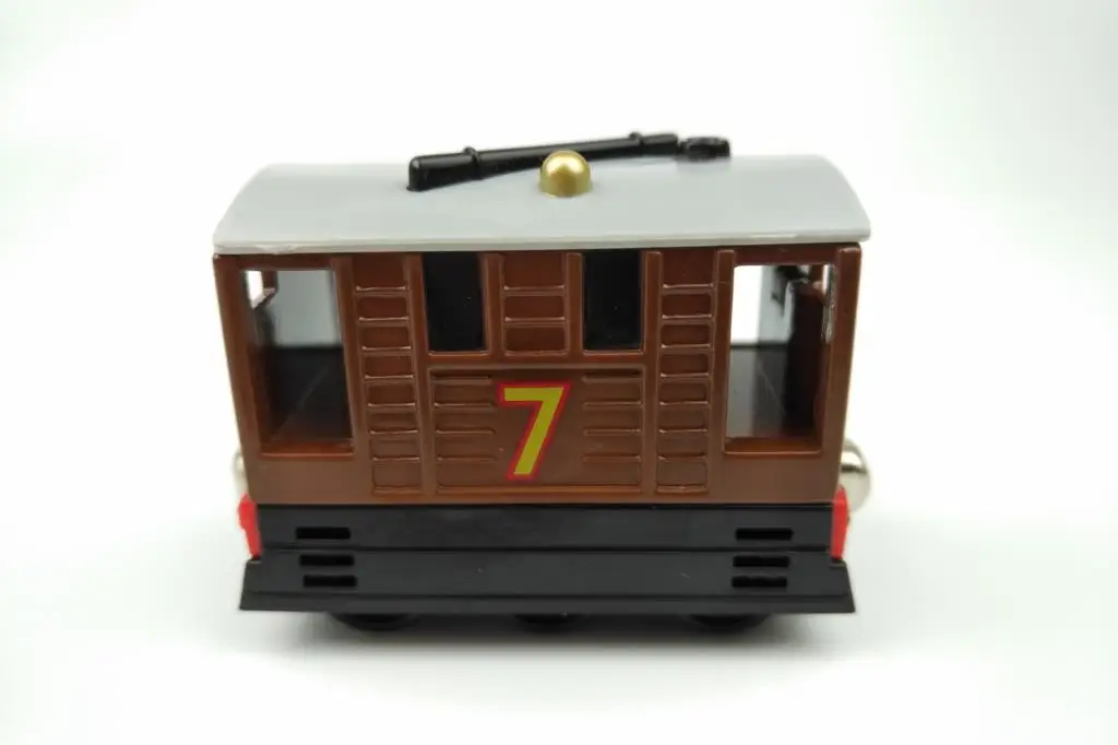 Toby 1: 64 Diecast Vihcle Railway Trian Toy набор моделей совместимых с tomass Brio Kids Toys для детей. |
