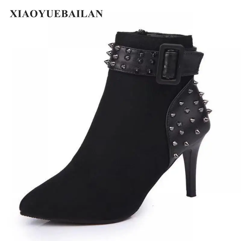 2018 новые модные ботинки Осень Зима замшевые Ботинки Martin на шпильке с острым