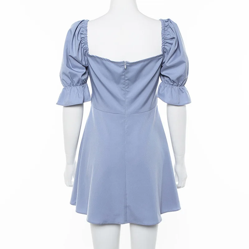 Синий вырез одет как простая Женская трапециевидная одежда украшенная пляжным