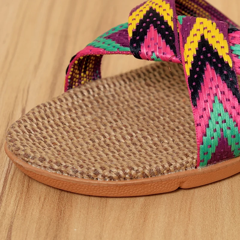 Шлепанцы унисекс льняные домашние тапки с перекрестными ремнями тихие для пота