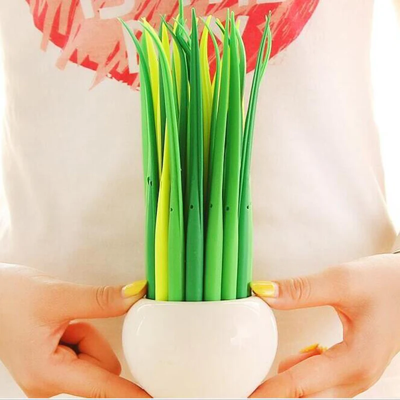 

1PC Grass Gel Pen Kawaii Korean Stationery Creative Gift School Supplies Soft Neutral Green Gel Pen Stationery Kids Gift