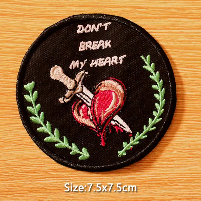 DIY Punk Skull Patch Embroidered Patches For Clothing Iron On Patches On Clothes Rock Hippie Patch Biker Badges Black Applique