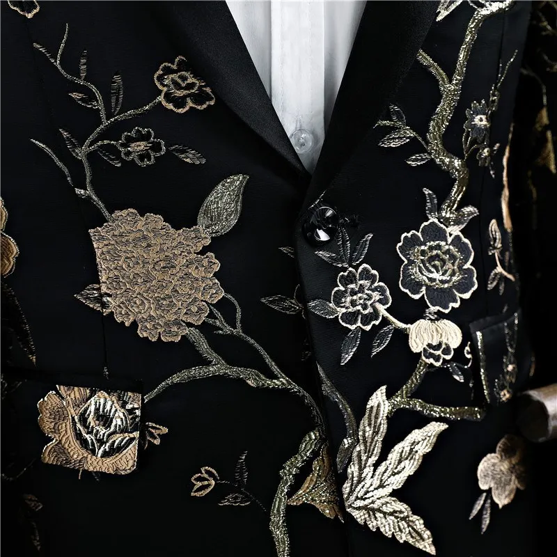 

new 2020 cultivate one's morality men's groom host dress suit floral suit A male singer embroidered costumes Two pieces of