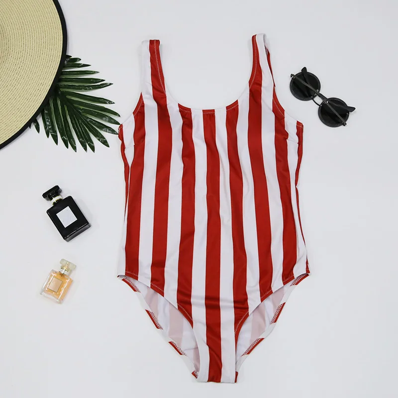 Женский купальный костюм в полоску монокини с открытой спиной пляжный красного и