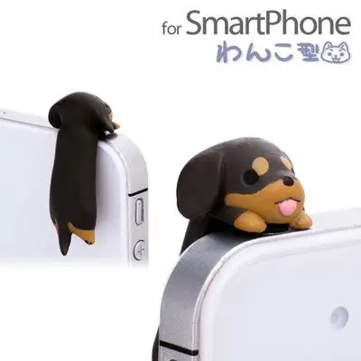 Заглушка на телефон в виде забавных зверушек стиле &quotаниме&quot от пыли и грязи.
