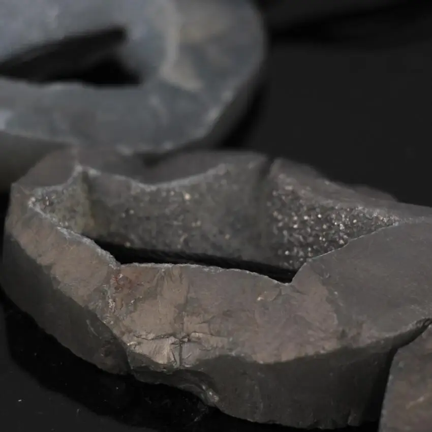 Approx7PCS нитей шелковые серых Druzy кварца геодезические драгоценные камни плиты в