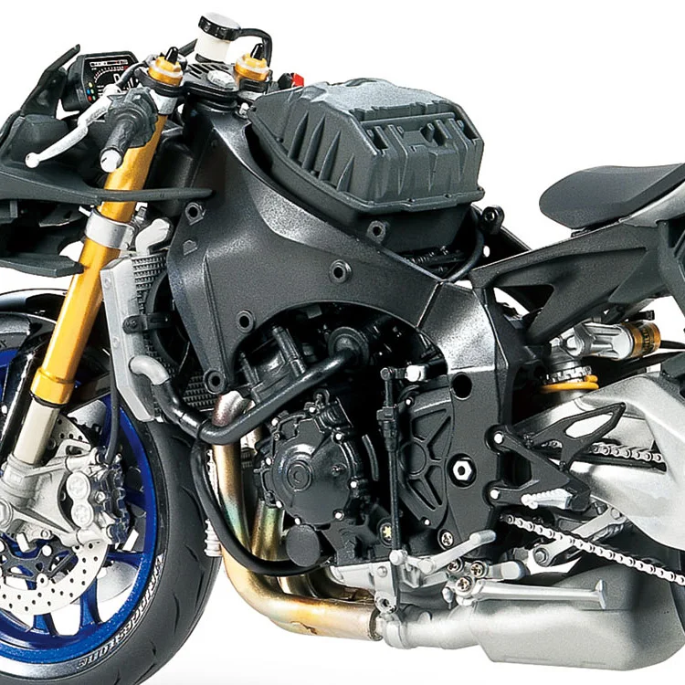 В собранном виде мотоцикла 14133 Yamaha YZF-R1M мотоцикл 1/12 модель комплект