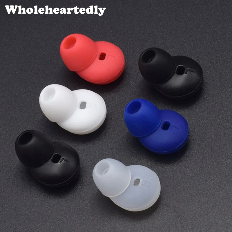 

1 Pair In-Ear Bluetooth Earphones Ear pads For Samsung Gear Circle R130 Eartips Covers headphones Earpads Earbuds Silicone Case