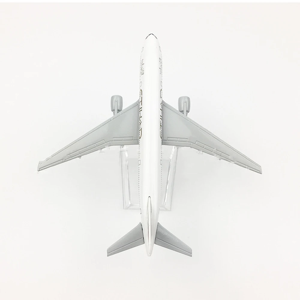 Самолёт в масштабе 1/400 самолёт Боинг 777 Etihad дыхательные пути 16 см модель самолета