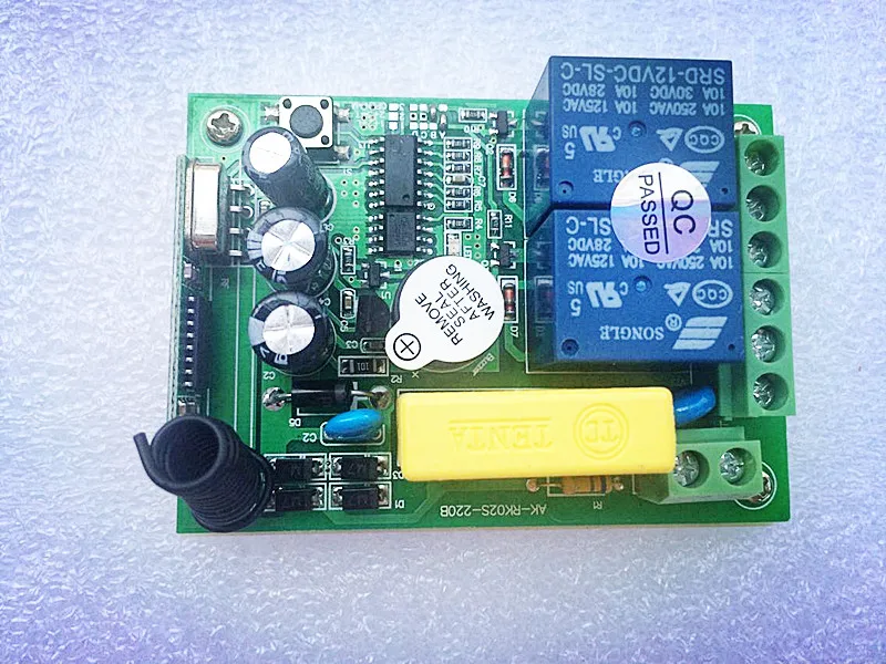 Новая беспроводная радиочастотная система дистанционного управления ac220в 2CH