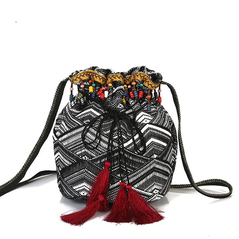 Модные Винтаж Gypsy Boho богемное платье в стиле хиппи Хобо сумки с бахромой и украшенная бисером сумка Для женщин сумка через плечо сумки-мешки бесплатный подарок