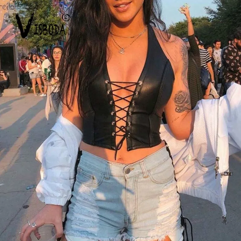 Женский сексуальный укороченный топ на бретелях черный жилет из искусственной