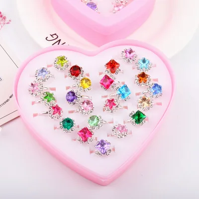 24 шт. пластиковые разноцветные стразы кольца с драгоценными камнями блестящие Регулируемые кольца с драгоценными камнями кольцо принцессы игрушечные Кольца Аксессуары для девочек - Цвет: 24pcs