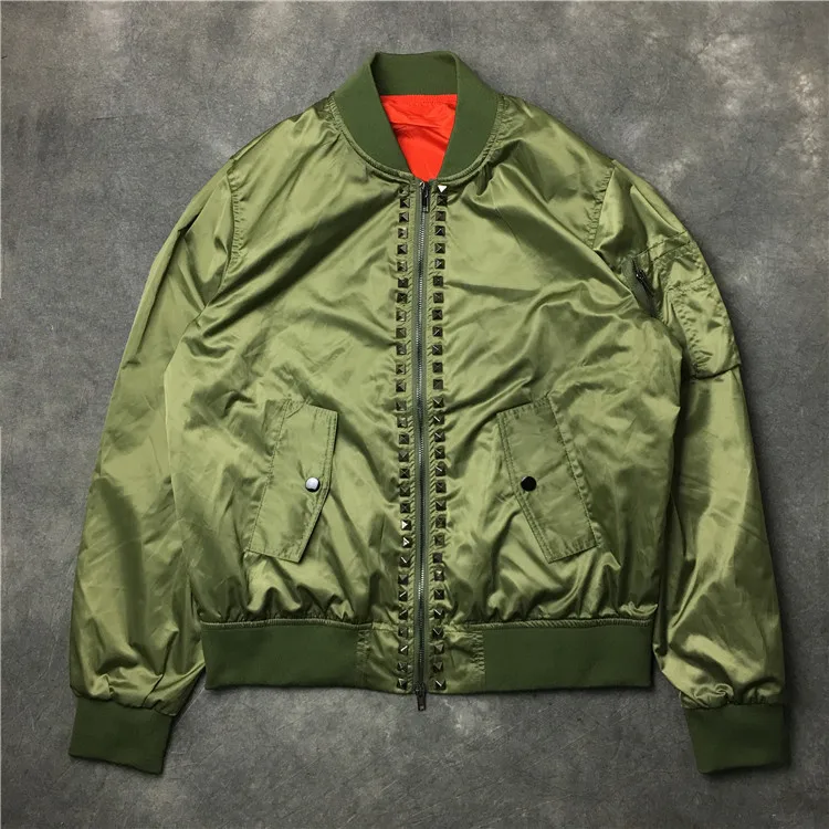 Мужская бейсбольная куртка 19ss Черная на молнии с металлическими заклепками и