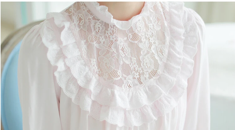 Бесплатная доставка новинка 2015 осенняя Женская длинная бежевая и розовая ночная