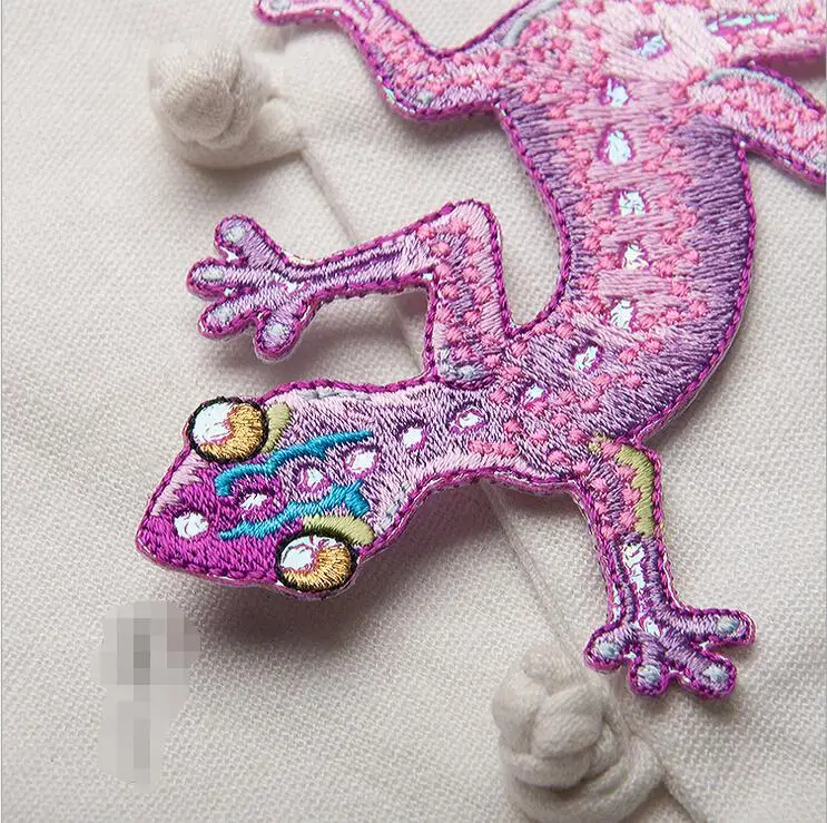 1 шт. вышитая нашивка в виде ящерицы | Дом и сад