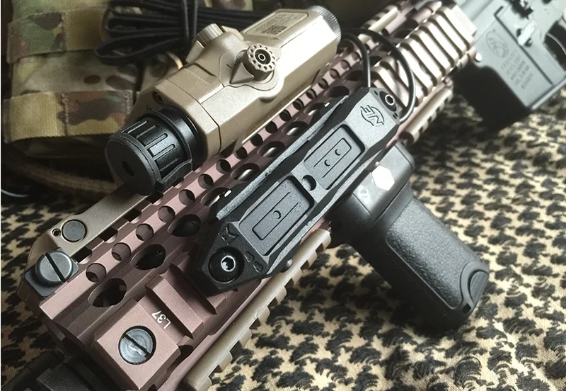 Element Airsoft PEQ 15 Тактический светильник-вспышка переключатель давления PEQ15 двойной переключатель управления PEQ 15 DBAL оружие пистолет светильник переключатель