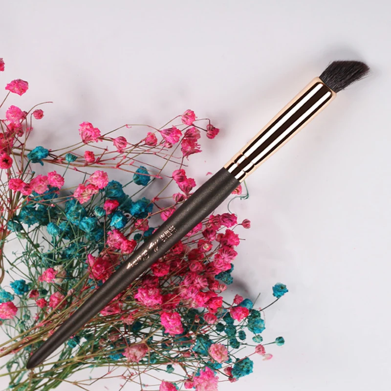 Кисть из козьей шерсти MY DESTINY в японском стиле для растушевки теней нанесения