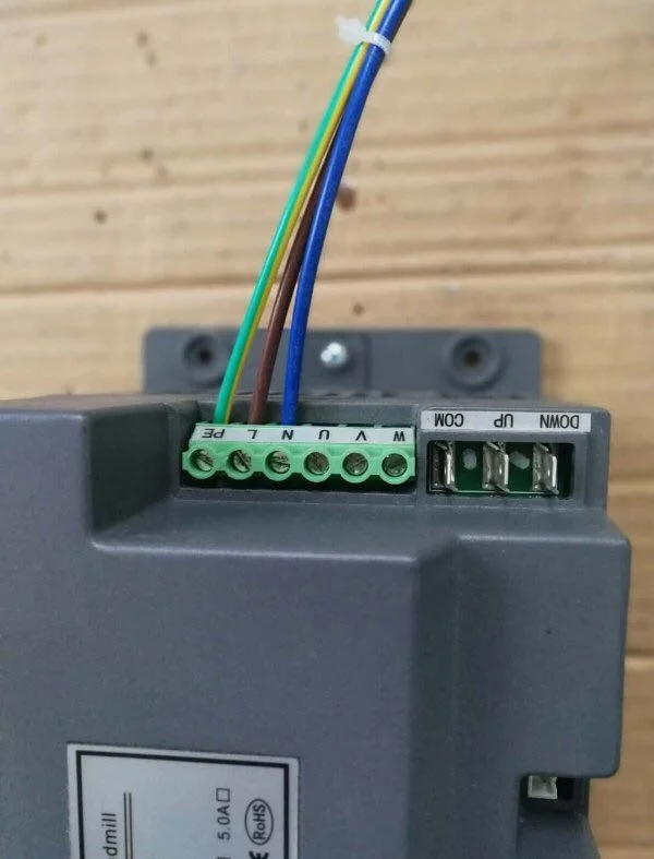 220V ZYBP-1.5KW-B ZYBP-1.5KW-A SHUA Коммерческая беговая дорожка инверторами постоянного тока в постоянный преобразователи костюм более беговой дорожки и так далее