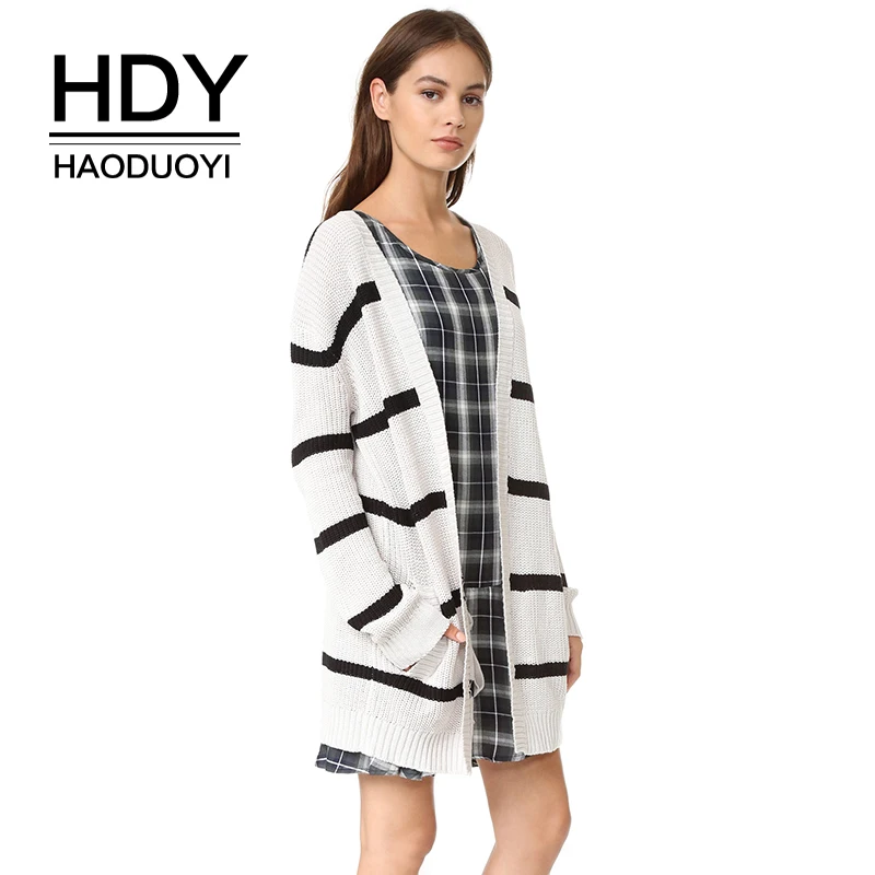 Свитер HDY Haoduoyi Женский свободный с длинным рукавом в черно-белую полоску |