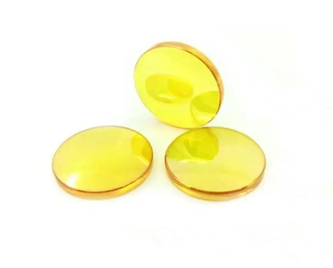 

Customized models: #ETB-32 Co2 Laser Focus Lens, Materials: USA ZnSe , Diameter : 32mm, Focal length: 127mm, Clean surface