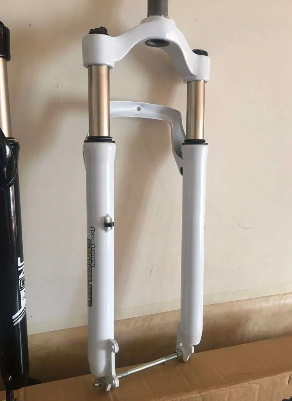 New-Beach-Snow-20-4-0-Fat-Tires-E-Bike-Bicycle-Spring-Suspension-Travel-Frok