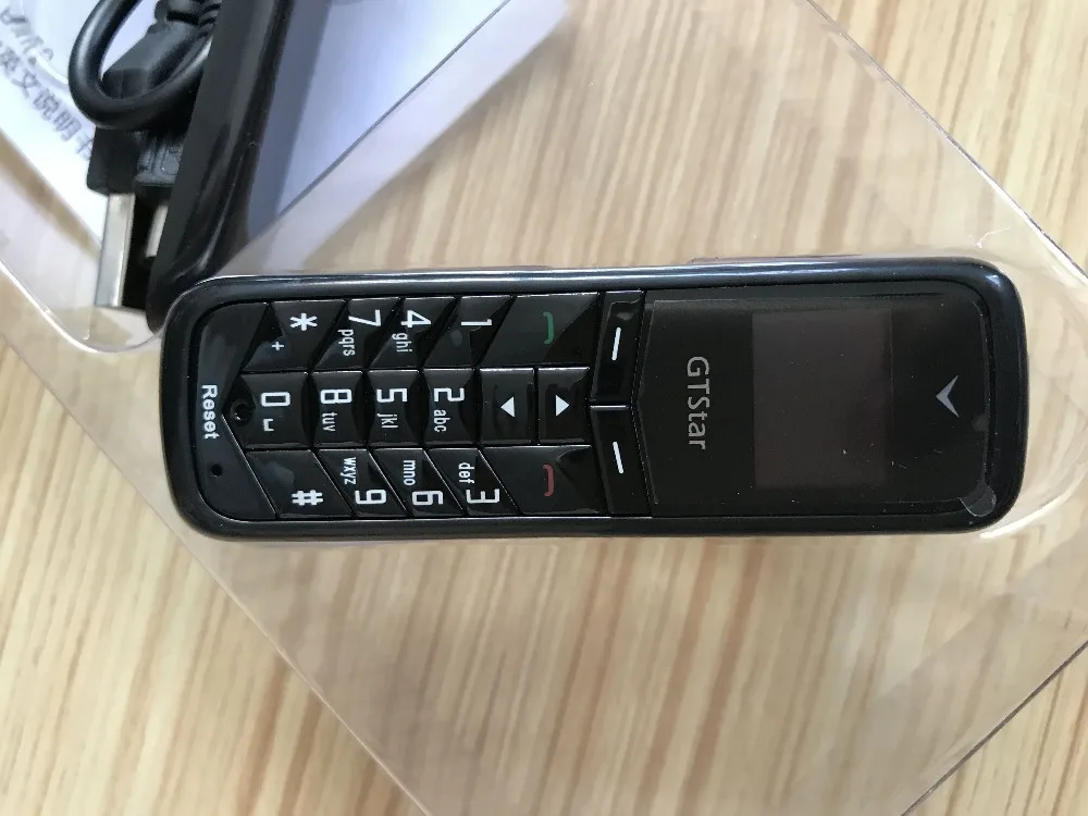 24 часа) GT Star бренд мини bluetooth трубка телефон BM50 0,6" мини мобильный телефон bluetooth наушники для набора номера телефона