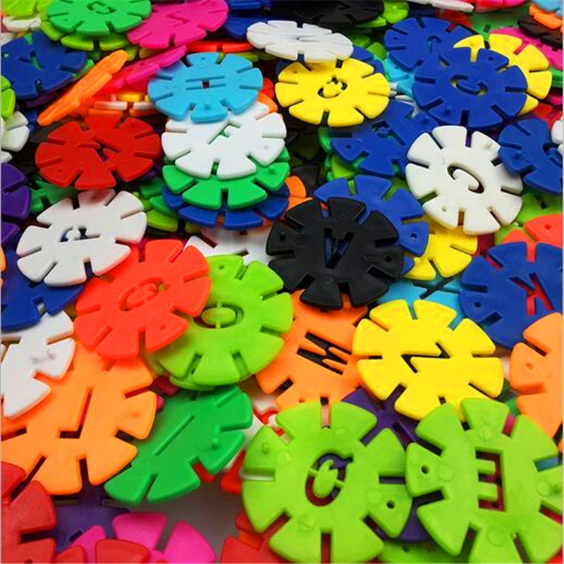 30PCS/LOTS Jigsaw Flake Plastic Developing intelligence Snowflake Building Blocks Building Model Toys For Kids M 3.3*0.2CM
