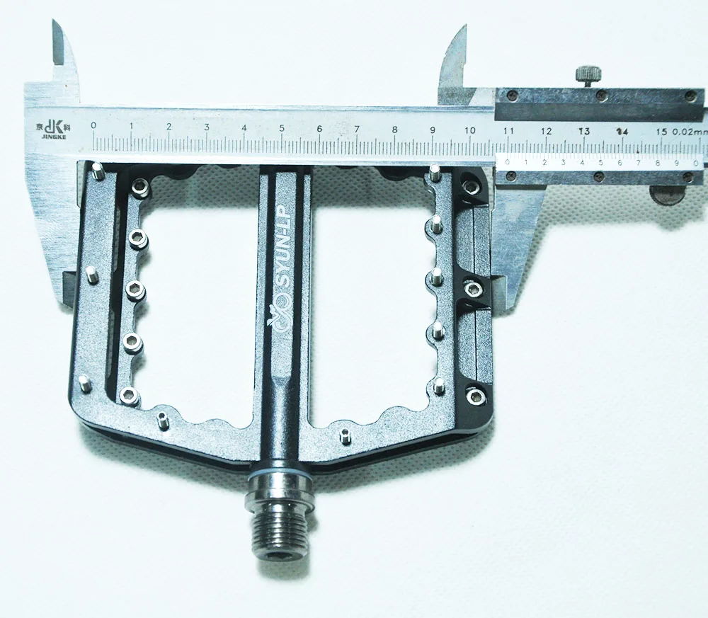 

Big pedal 031 light weight CNC 295G sealed bearing mountain bike pedal