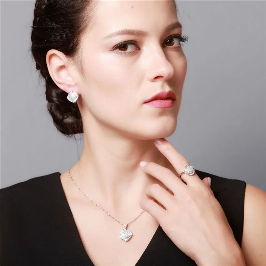 Женские квадратные серьги серебряного цвета с кристаллами R138|women earrings|earrings for