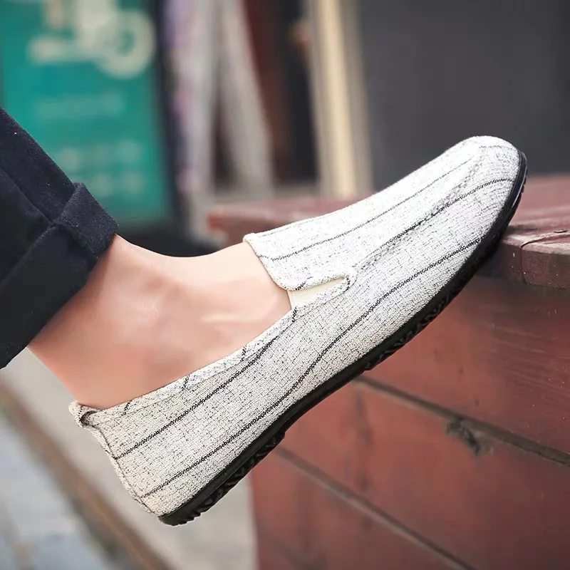 Мужская обувь Повседневная дышащая парусиновая китайские модные мягкие слипоны