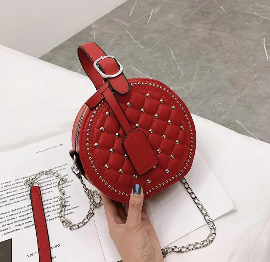 red Женские сумки, Круглый клатч, сумка на плечо, дамские ручные сумки, роскошные кожаные сумки с заклепками, женские сумки, розовые сумки на цепочке - Цвет: red