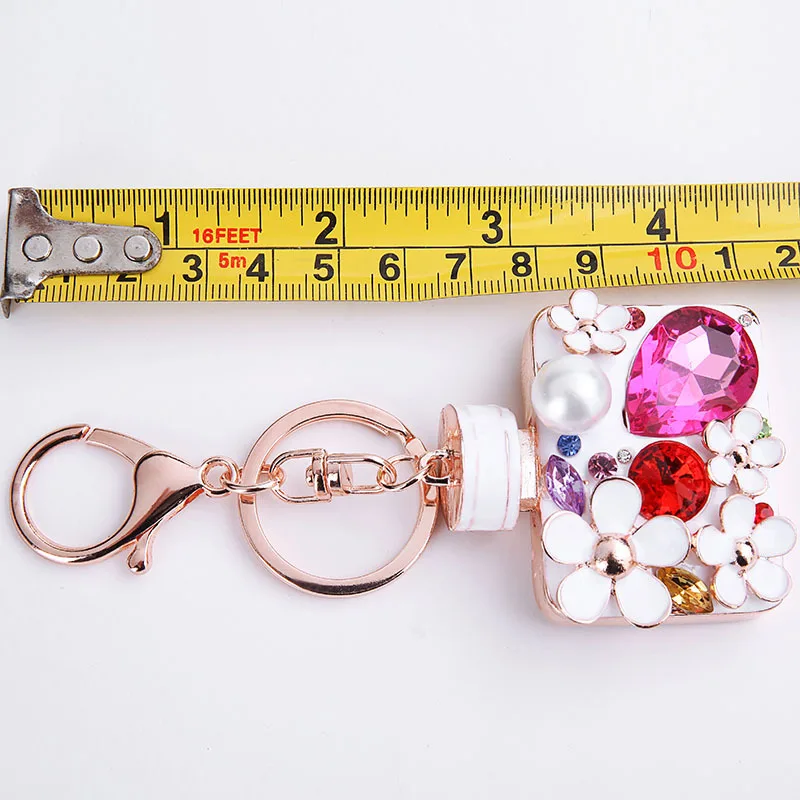 Мода 2020 стразы хрустальные мерцающие флаконы духов брелок для ключей женская