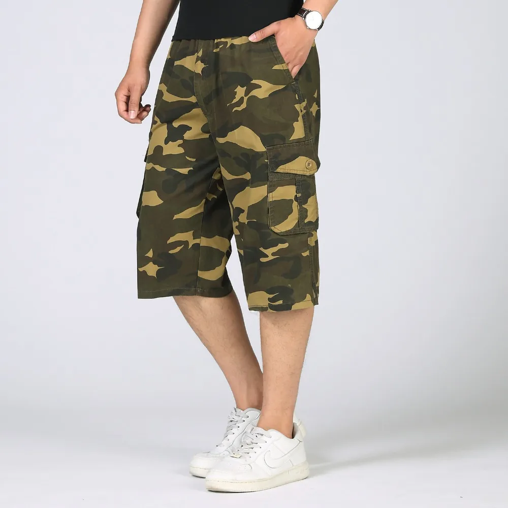 

2018 Men Shorts Fashion Military Camouflage Cargo Shorts Mens Casual Loose Plus Size 5XL Cotton Shorts Suit For 55-115 Kg