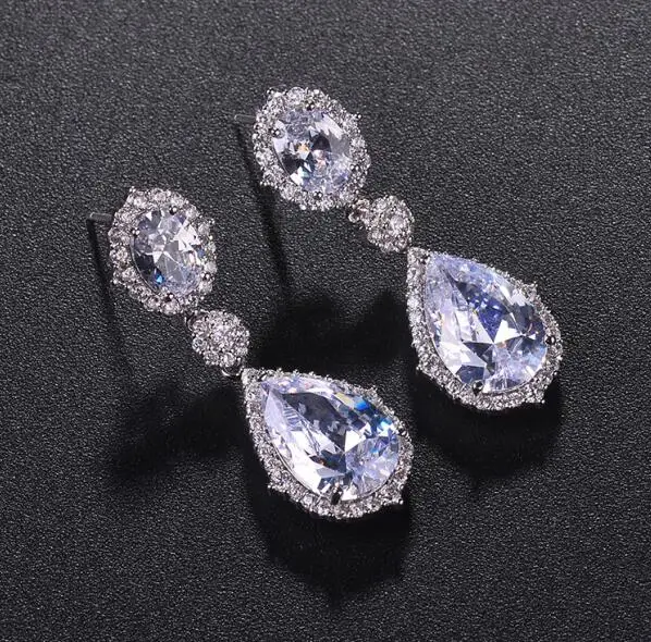 Silver Роскошные уточнение Micro Pave Циркон Teardrop CZ кристалл белого золота цвет DropEarring для женщин Свадебная вечеринка ювелирные изделия - Окраска металла: Silver