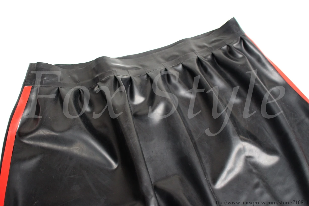 Мужские сексуальные резиновые шорты из латекса| |