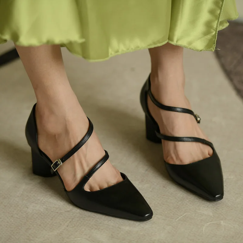 2019 Spring New Shoes Women Covered Heel Buckle Strap Leather High Heels Office Lady Black Pumps | Обувь