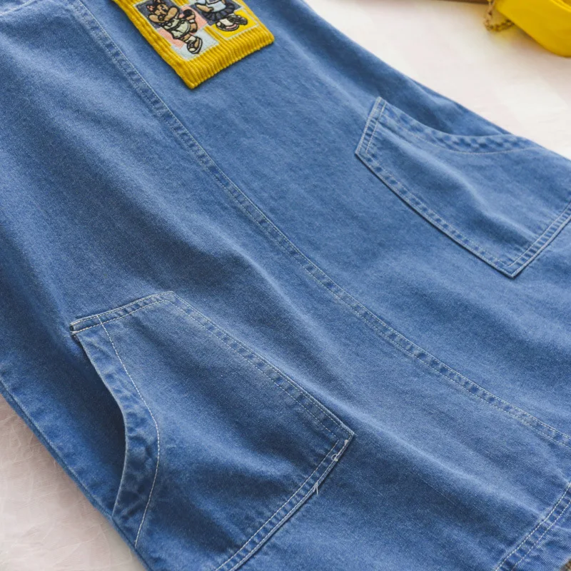 Женская джинсовая юбка без рукавов повседневная на бретельках с вышивкой