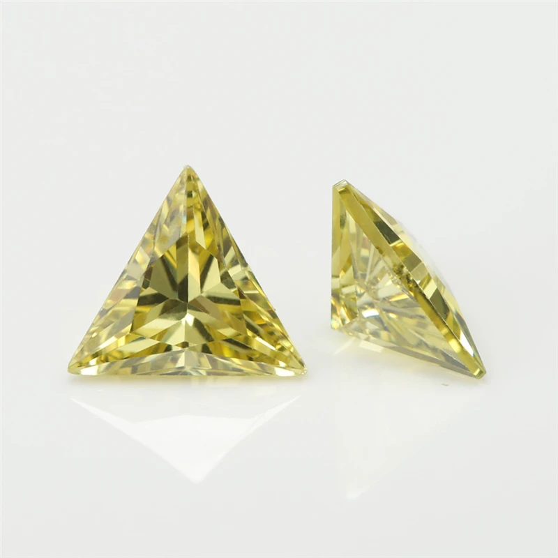 Треугольная форма 5A оливковый желтый 3x3 ~ 10x10 мм CZ камень искусственные камни