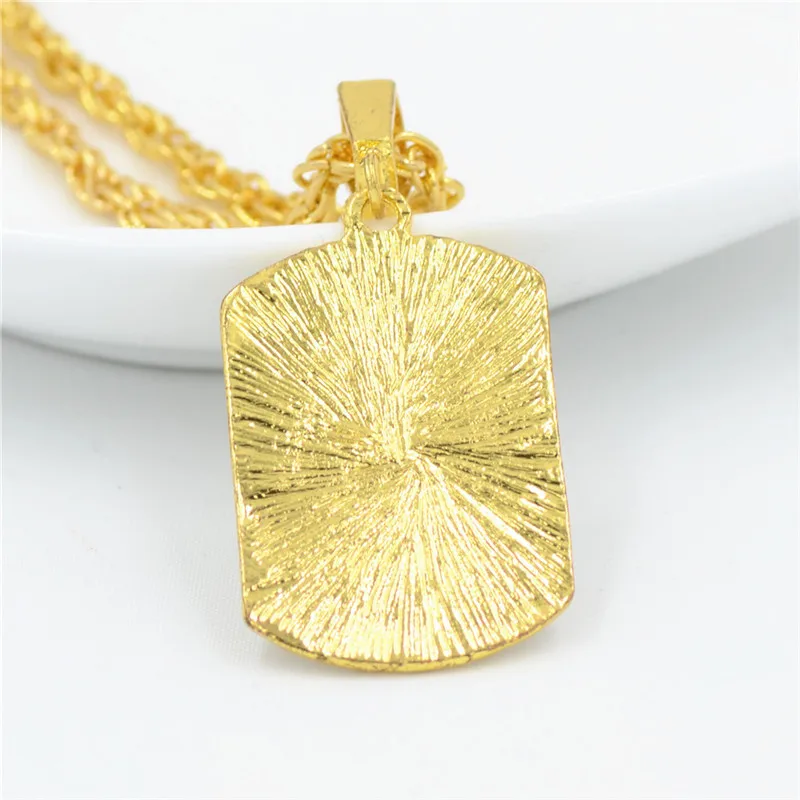 

Shining stone Jesus head pendant retro necklace hip hop man hang tag golden color fancy decoration simple