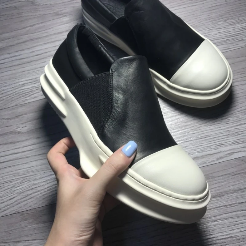 Mocassin/Мужская обувь; Коллекция года; повседневные кроссовки из проветриваемой ткани из натуральной кожи; слипоны на плоской подошве для влюбленных; белые туфли на платформе; роскошные кроссовки