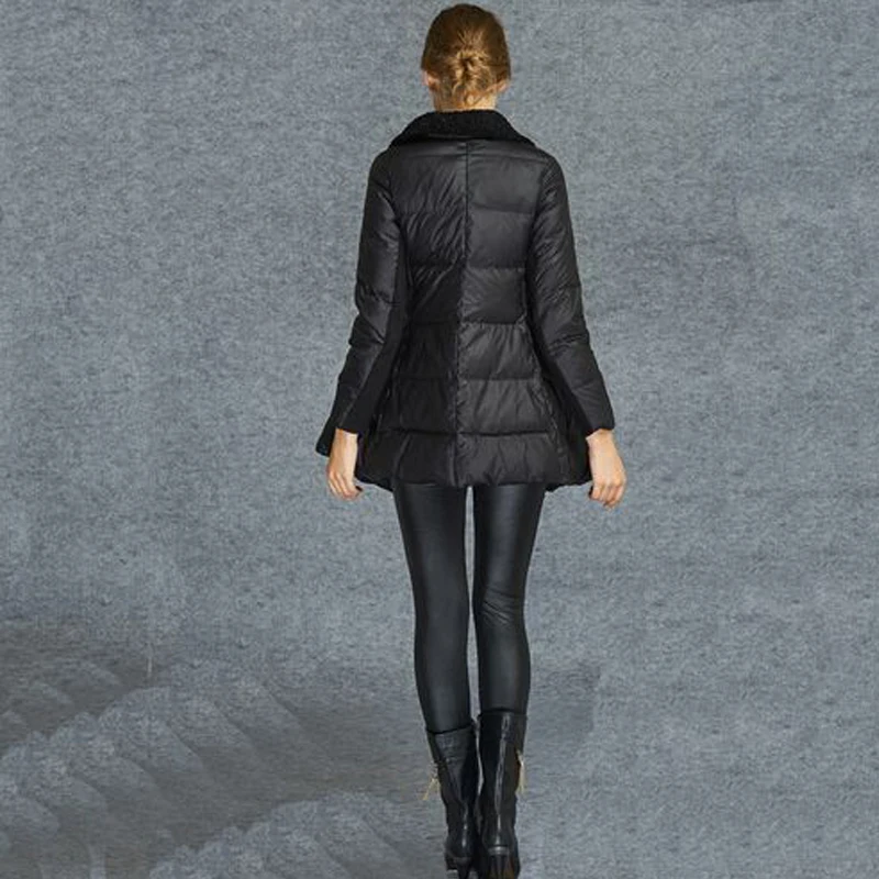 Зимняя женская куртка 2018 Новая модная белая парка на утином пуху большой