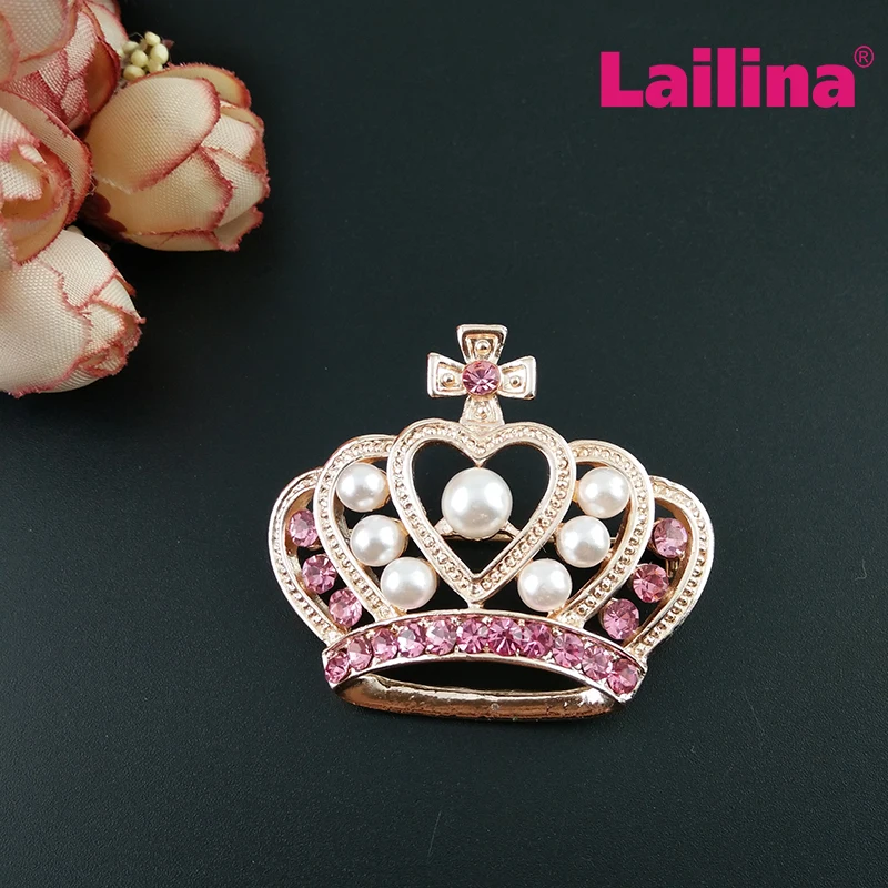 20pcs/Lot New Gorgeous Pink Crystal Crown Brooch High Quality Gold Plating Simulated Pearl Tiara Pins Christmas Gift for Girls