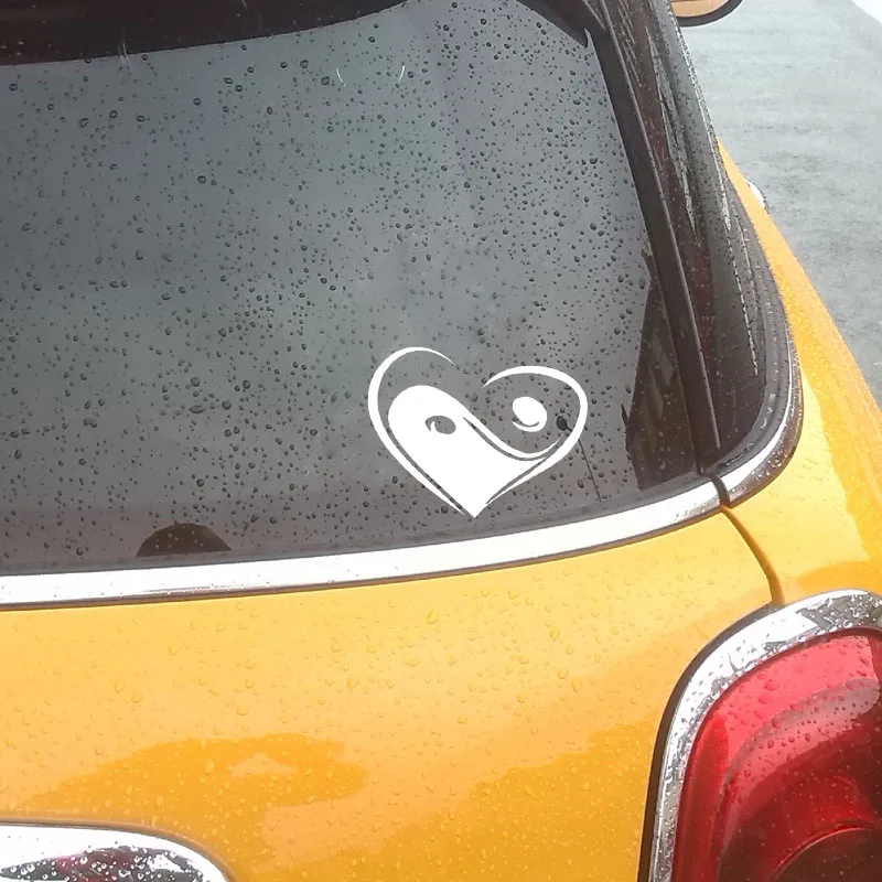 

QYPF 14CM*10.2CM Funny Love Heart For Car Sticker Vinyl Car-styling Decal Decoration C15-0617