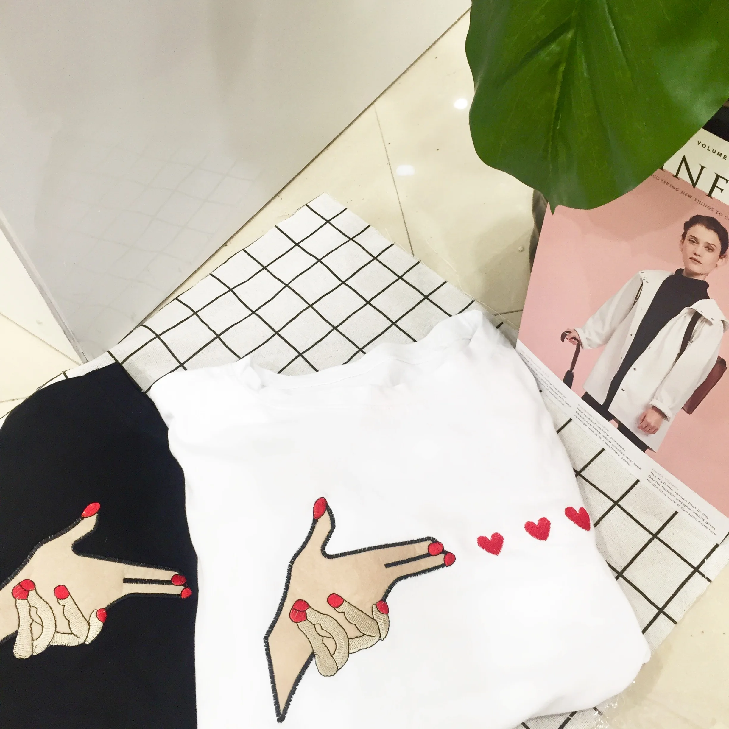 Летние Новые Модные хлопковые повседневные свободные женские футболки с