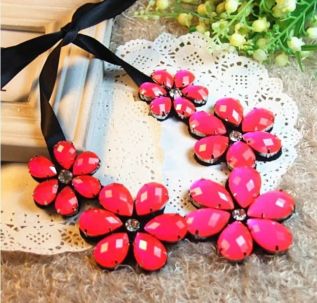 Женское Ожерелье из флуоресцентной смолы Новинка лета 2018|necklace back|necklace letternecklace