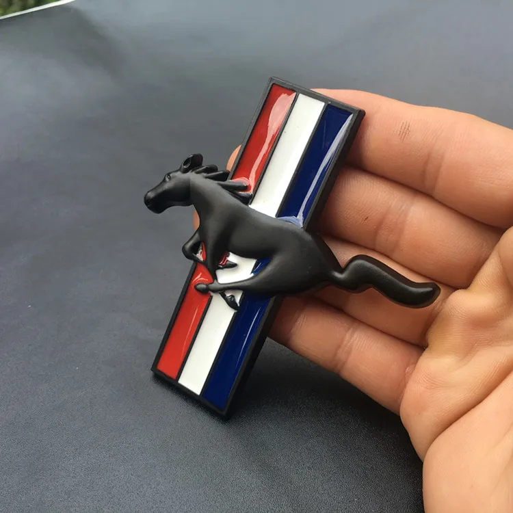 1 пара 3D Золотой хром металл Mustang бегущая лошадь КРЫЛО боковой значок наклейка на задний багажник украшение-эмблема наклейка автомобиль-Стайлинг