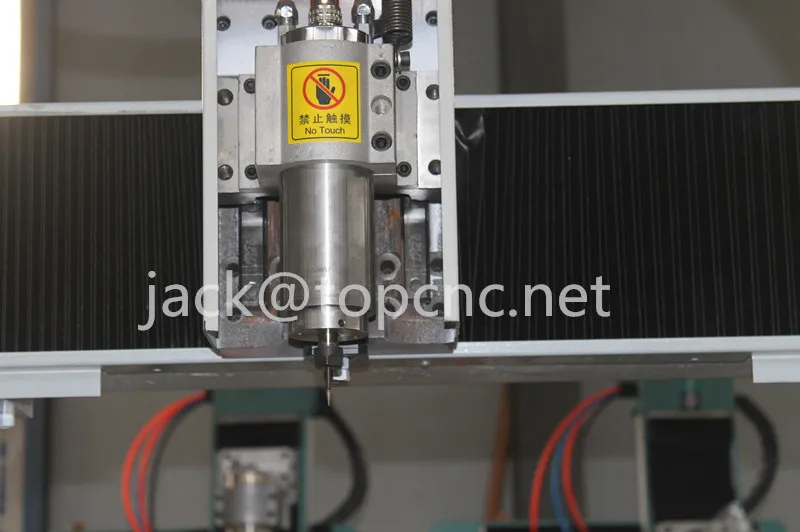 Прямые продажи Ротари шпинделя с ЧПУ маршрутизатор 4 оси cnc router гравер машина