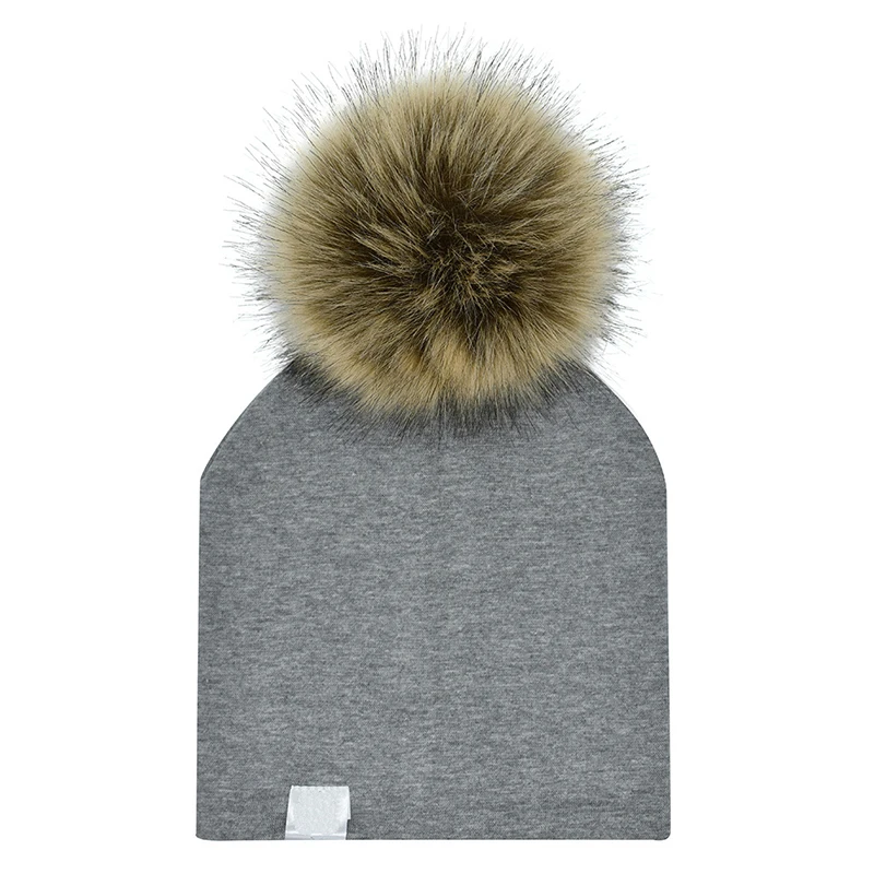Красивая шапка для маленьких мальчиков и девочек с помпоном из меха енота